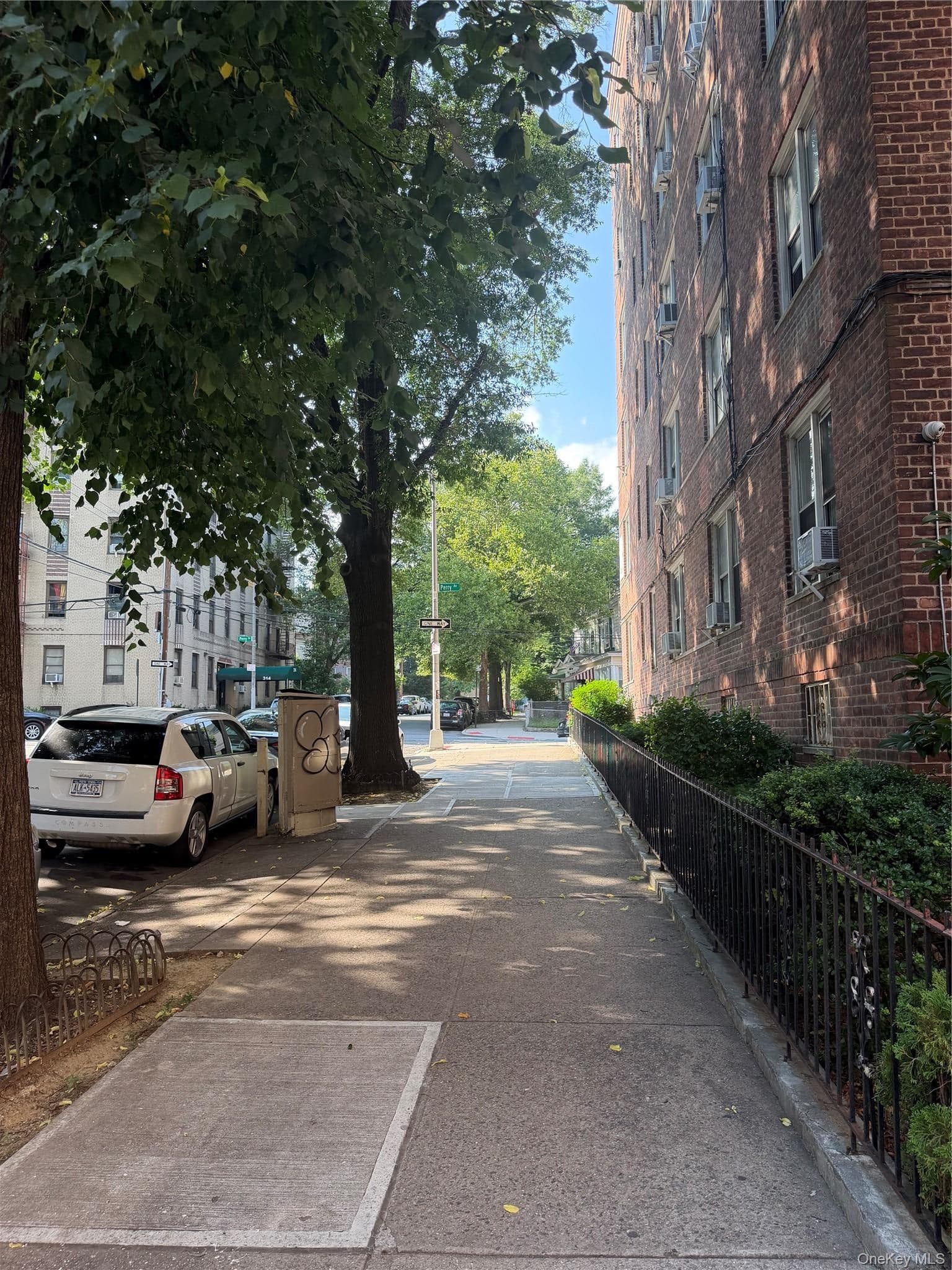325 E 201 Street Unit: 5 G thumbnail 14