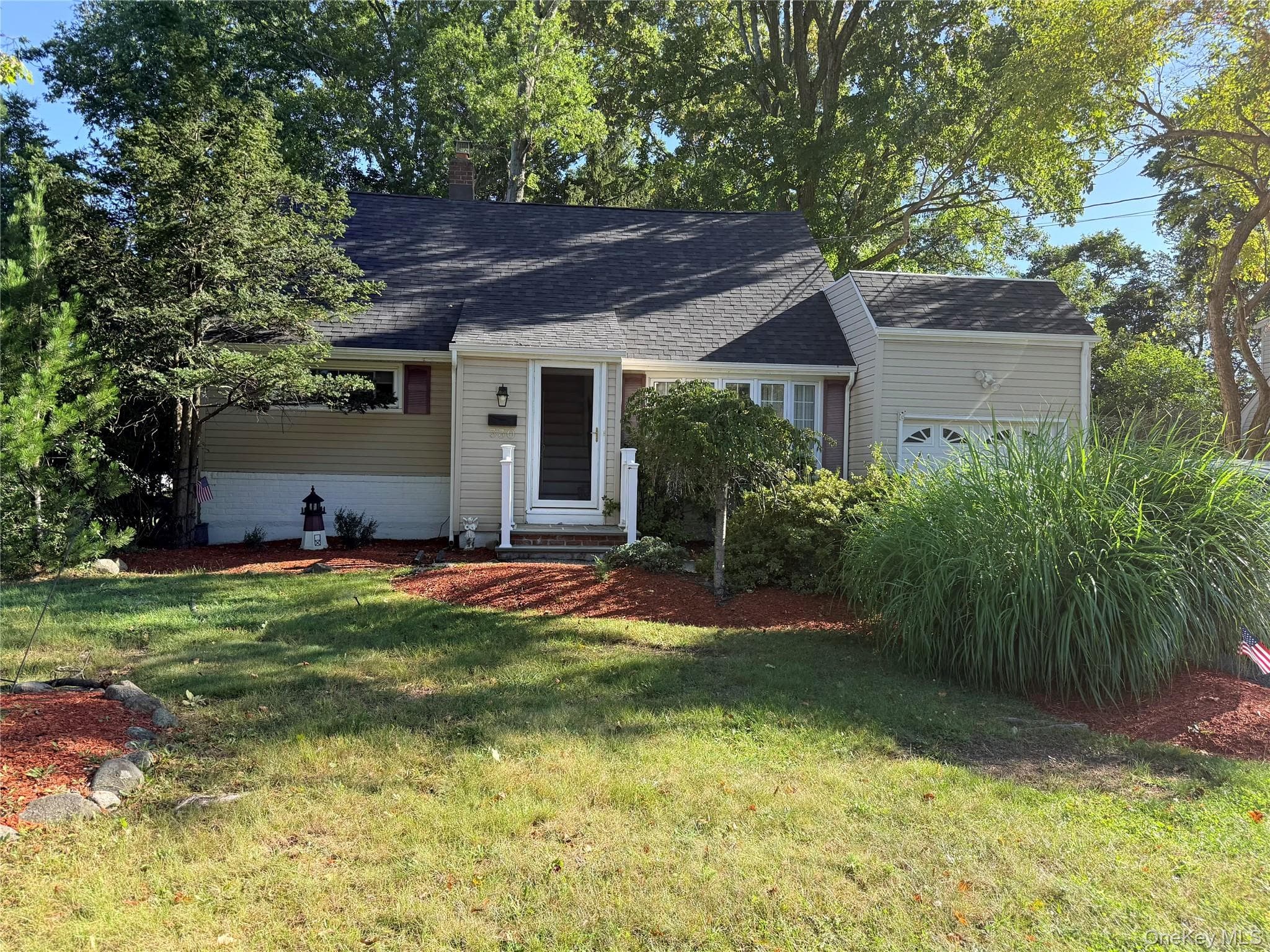 330 Holt Drive, Pearl River