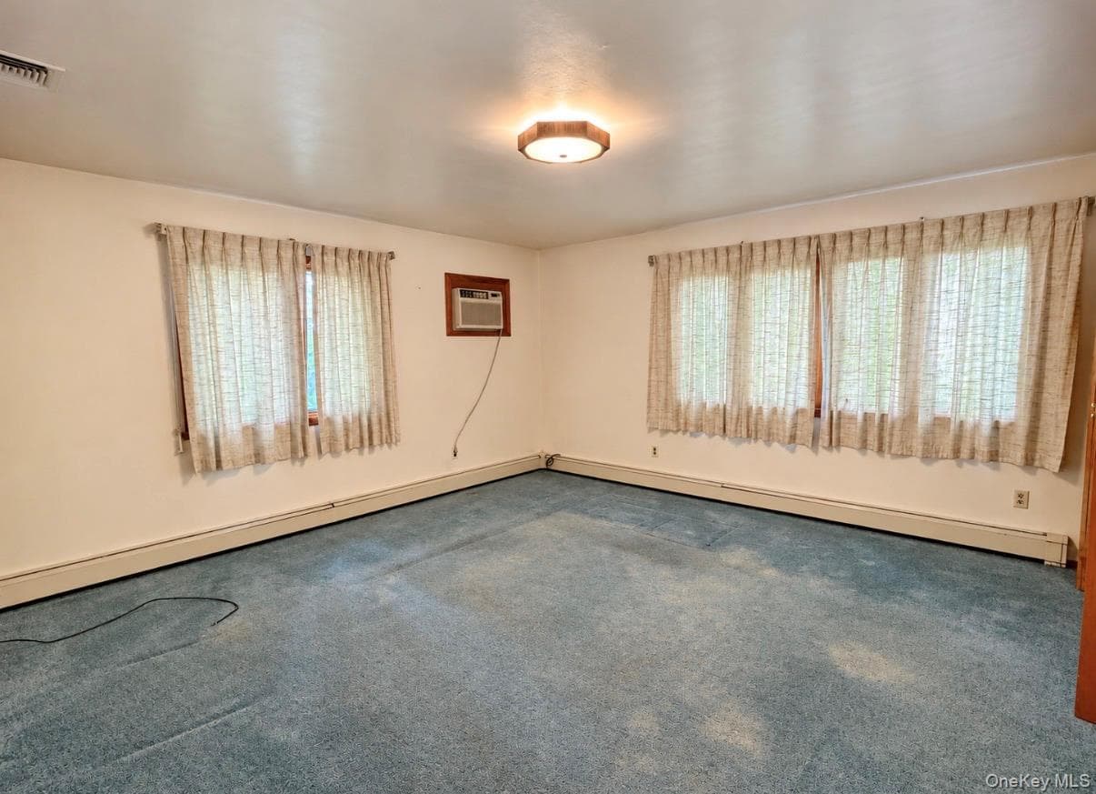 140 Hallock Landing Road thumbnail 11