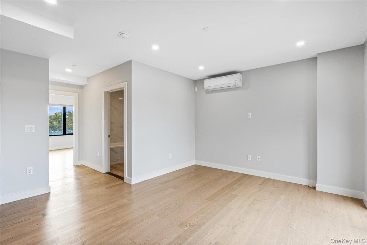 62-96 Woodhaven Boulevard Unit: 5O thumbnail 6