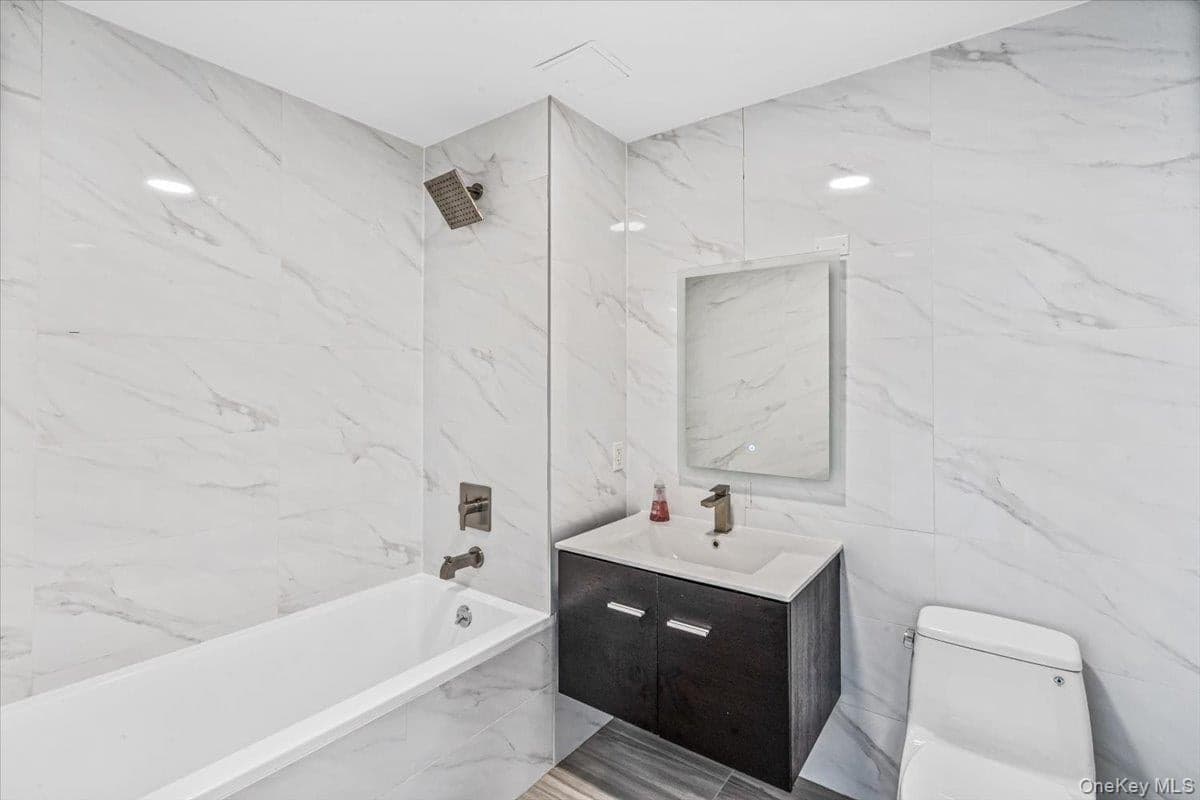 62-96 Woodhaven Boulevard Unit: 5O thumbnail 12