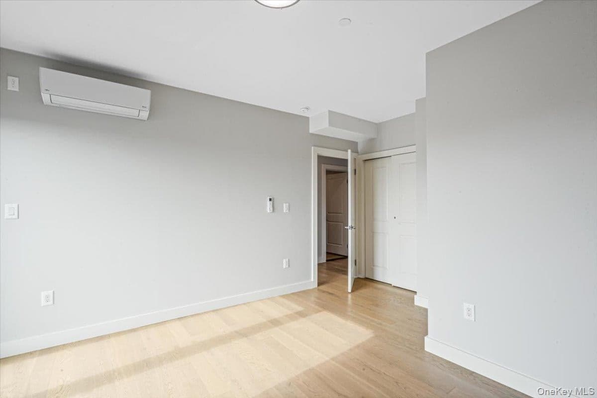 62-96 Woodhaven Boulevard Unit: 5O thumbnail 16