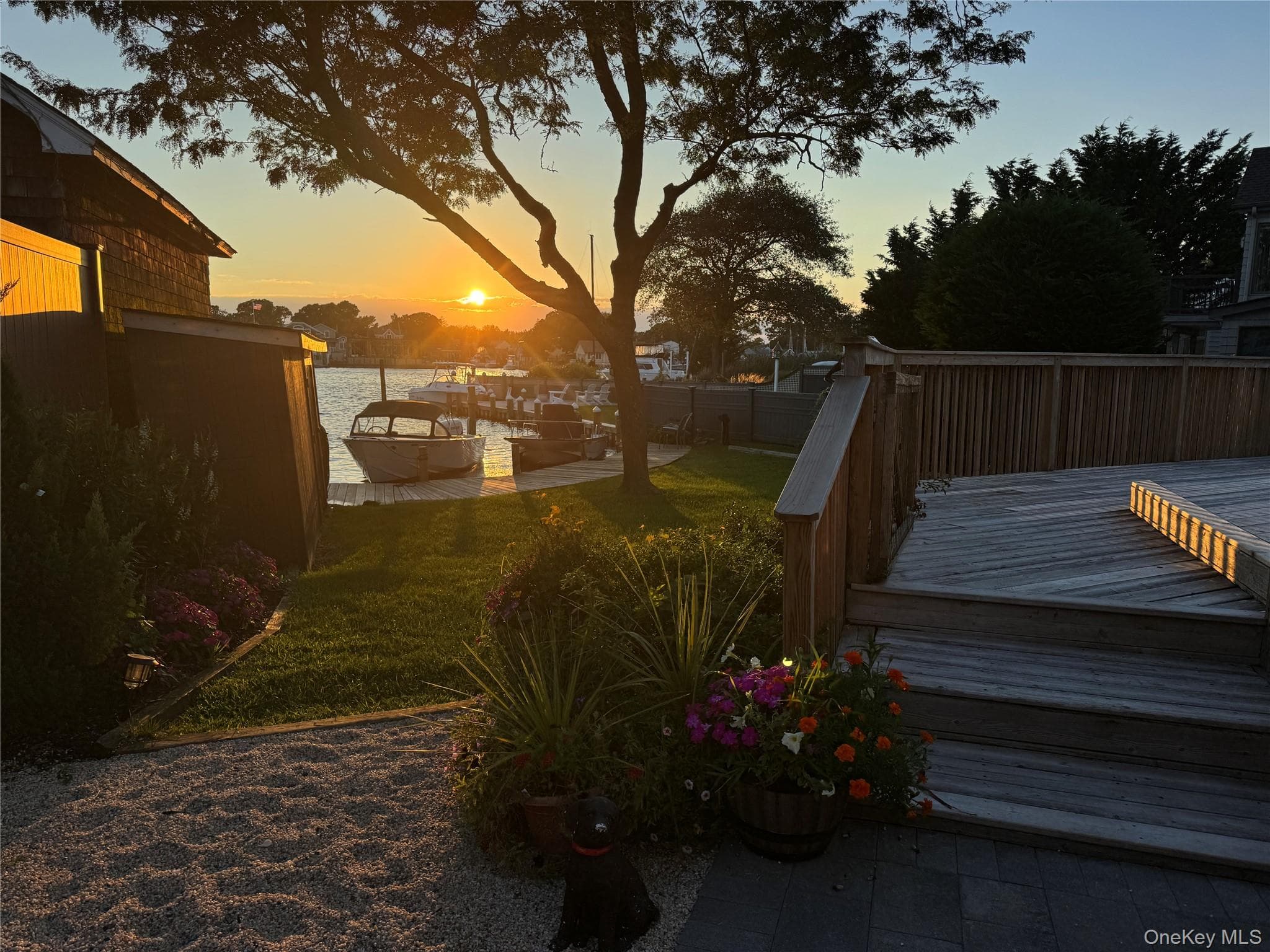 12 Bayview Avenue thumbnail 44