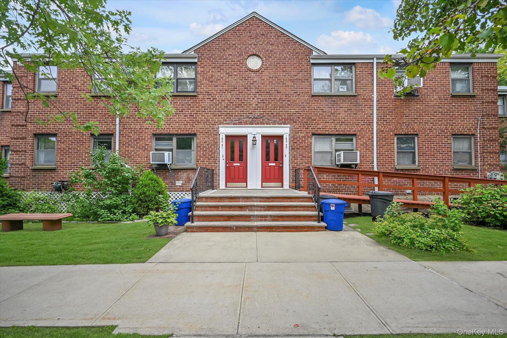 16051 17th Avenue AVE Unit: Lower, Whitestone
