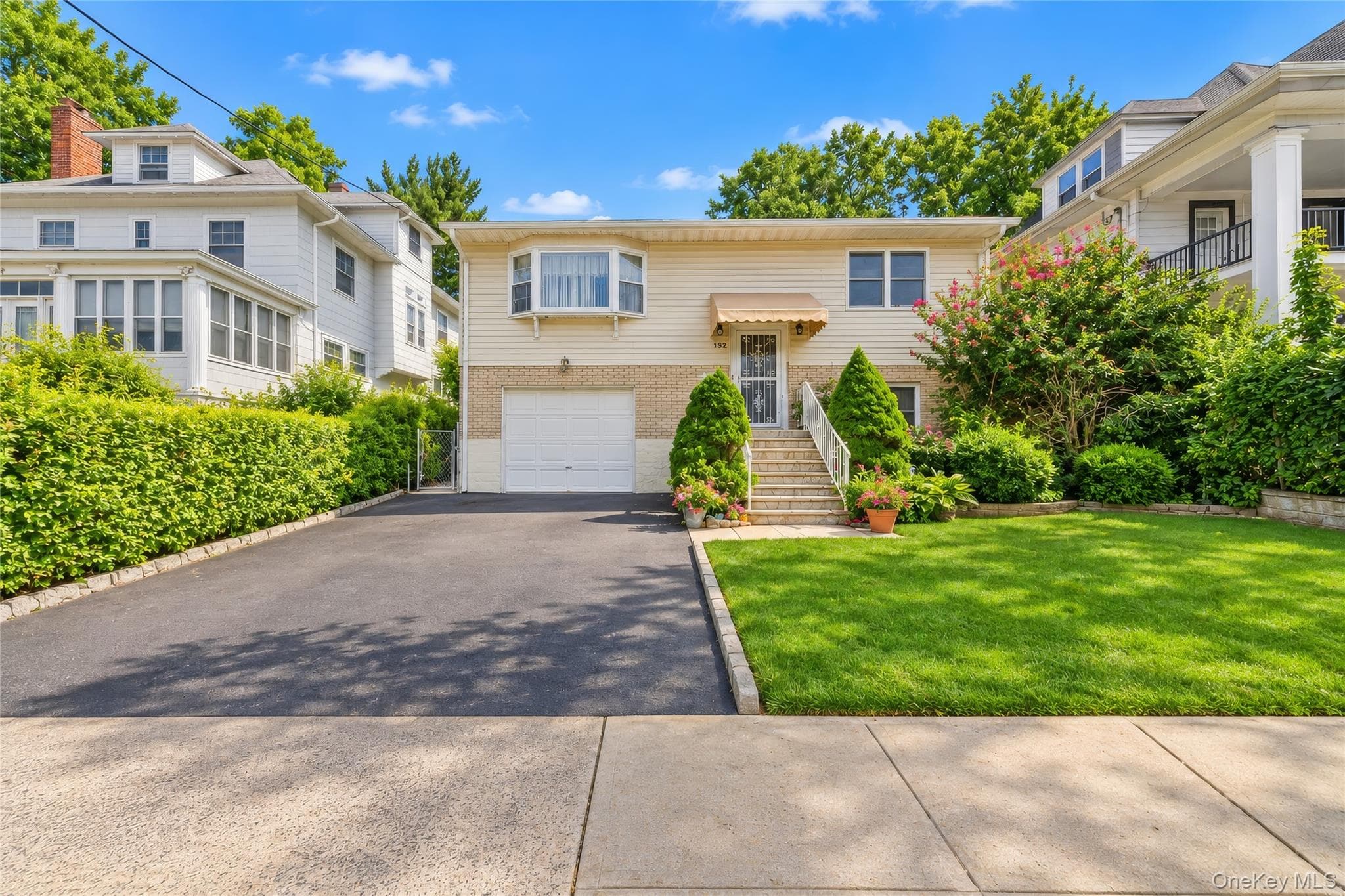 152 Van Cortlandt Pk Avenue, Yonkers