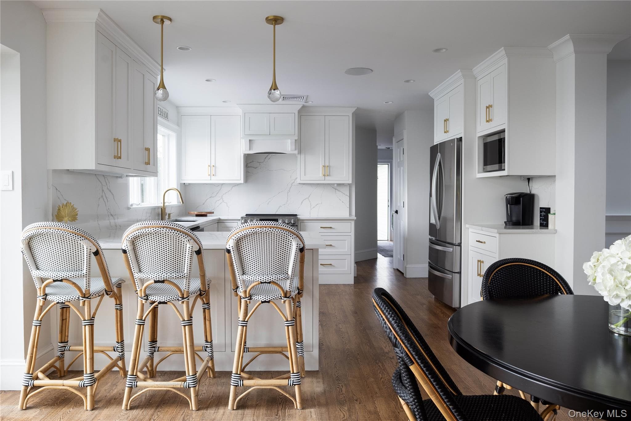 37 Soundview Drive thumbnail 8