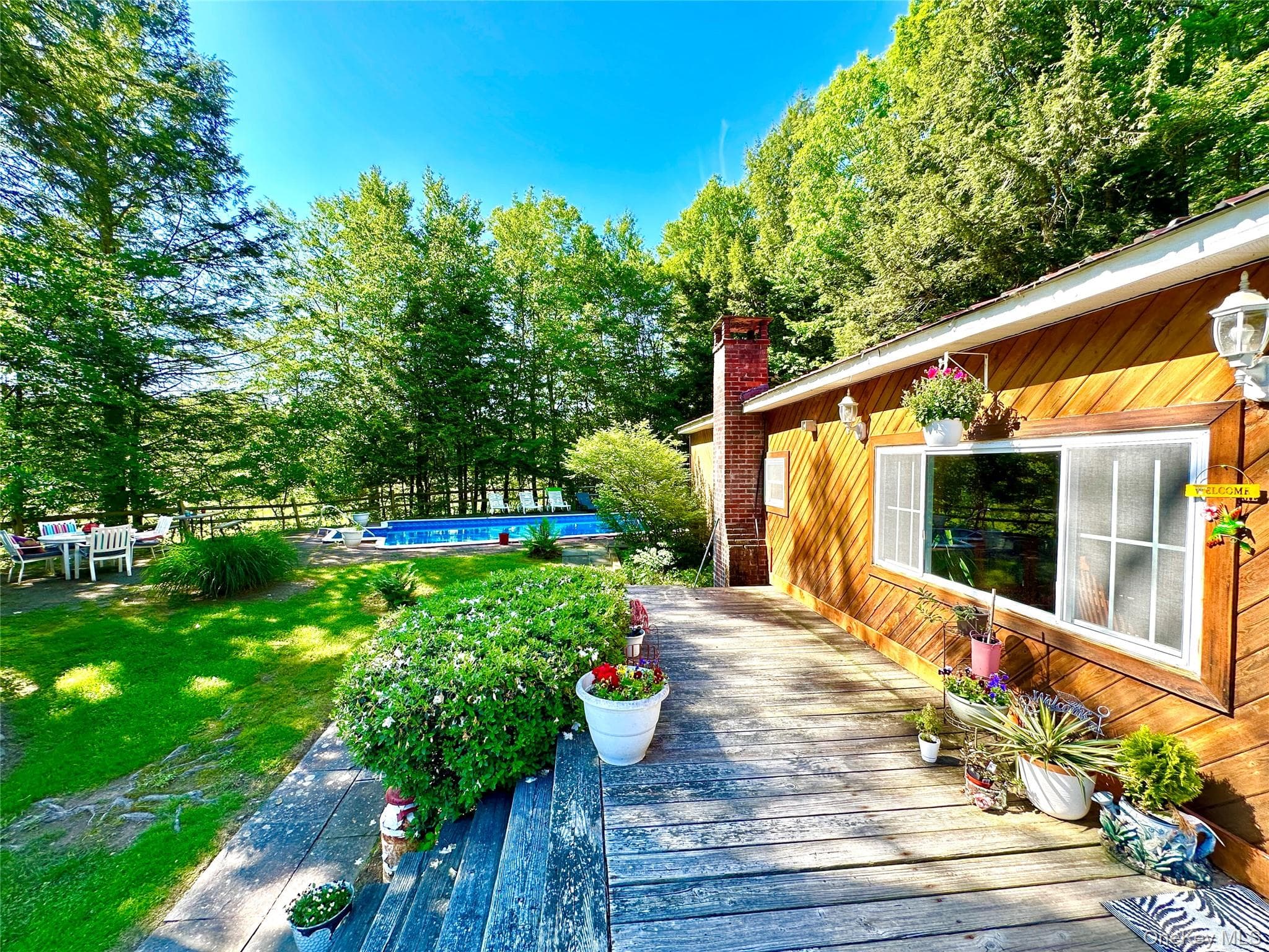 12 Mesmer RD thumbnail 16