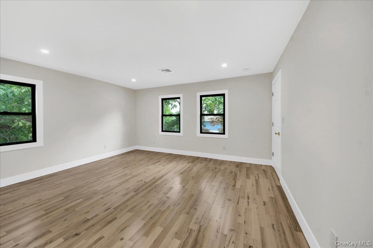 81 Ridge Road thumbnail 16