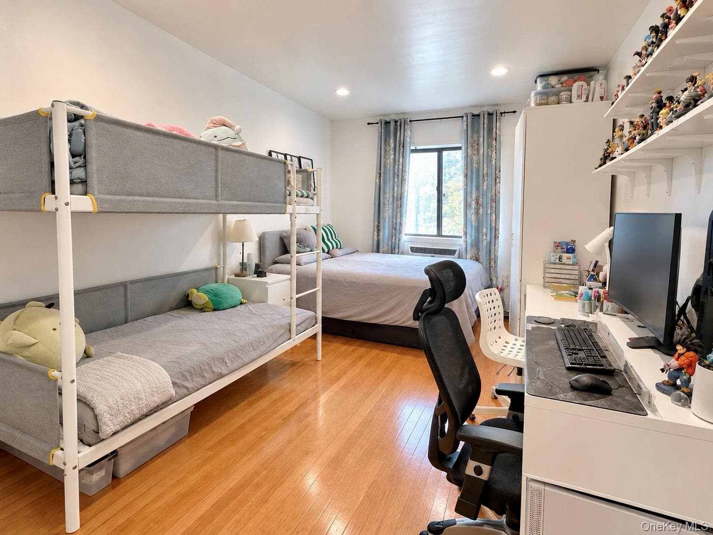 71-32 163rd Street Unit: 1 thumbnail 7
