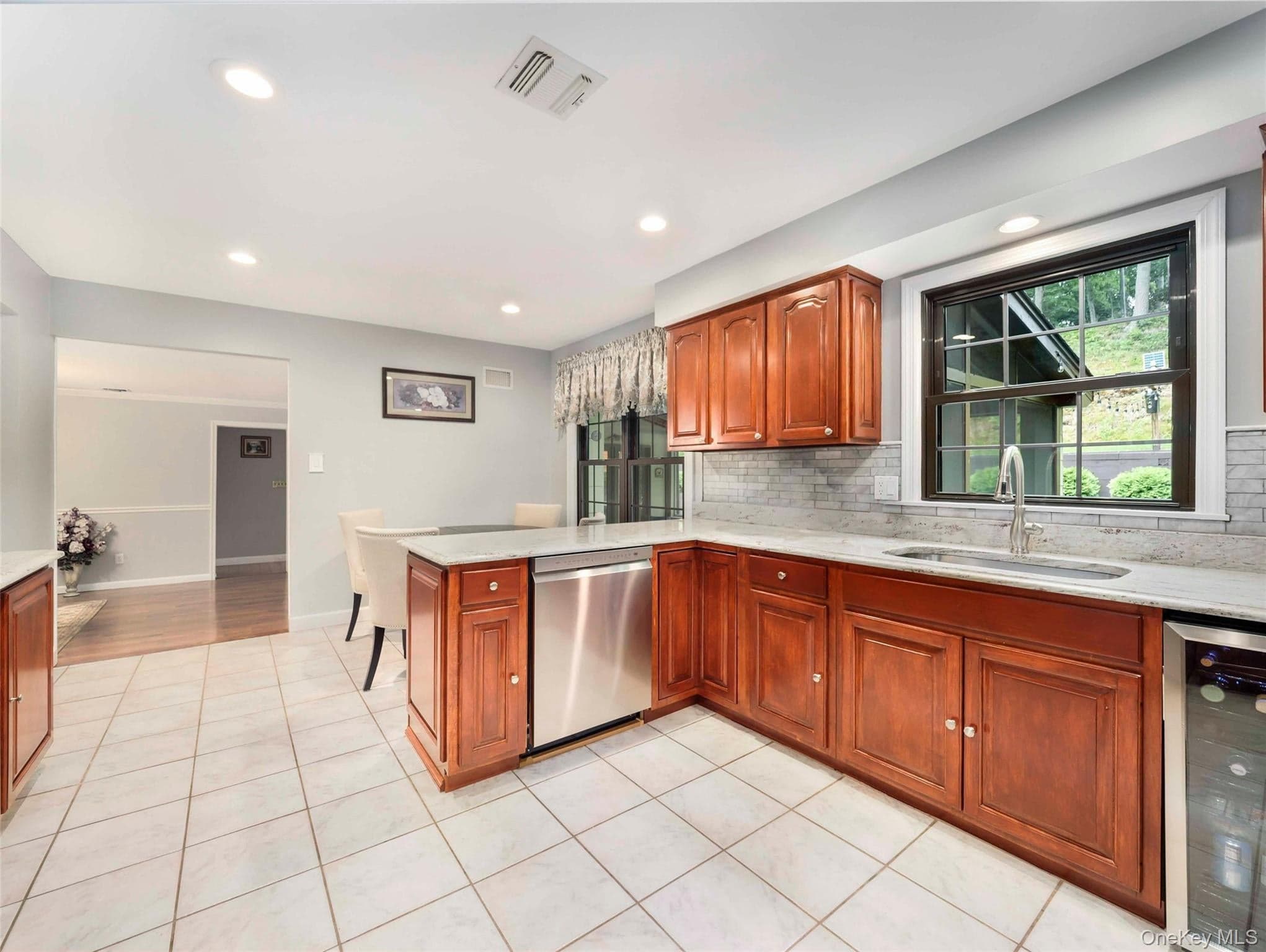 10 Burham Drive thumbnail 16