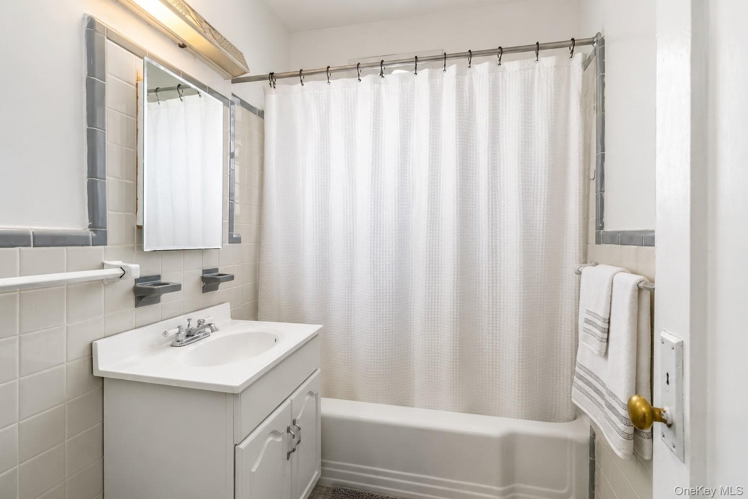 69-10 Yellowstone Boulevard Unit: 505 thumbnail 12