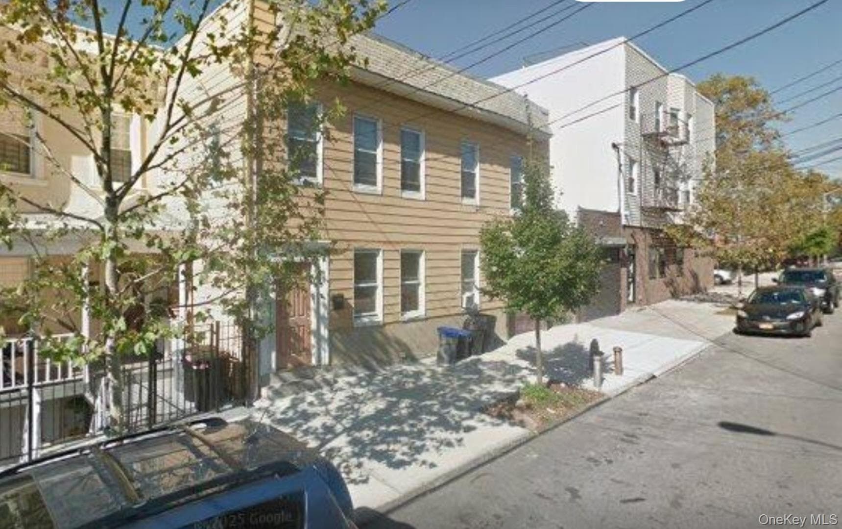 645 Mead Street Unit: Two Family thumbnail 2