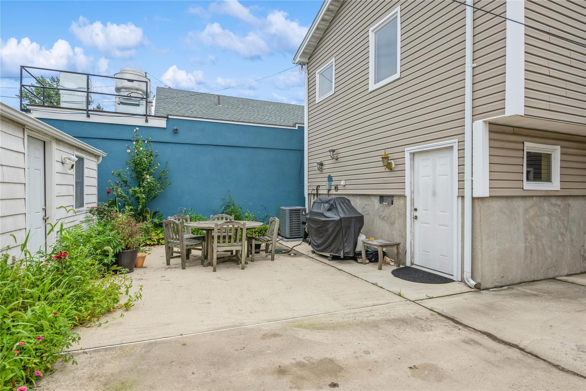 347 Bayville Avenue thumbnail 5