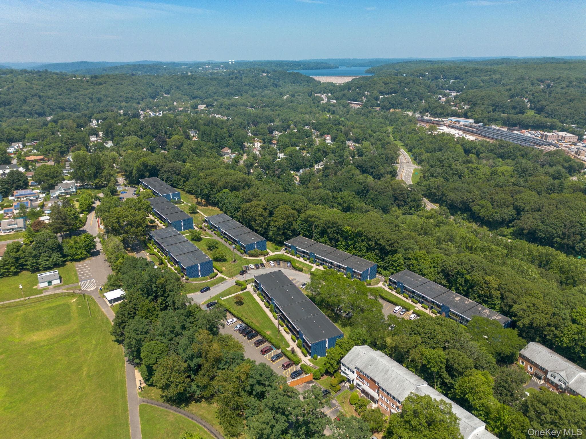 1 Wyndover Woods Lane Unit: 10 thumbnail 14