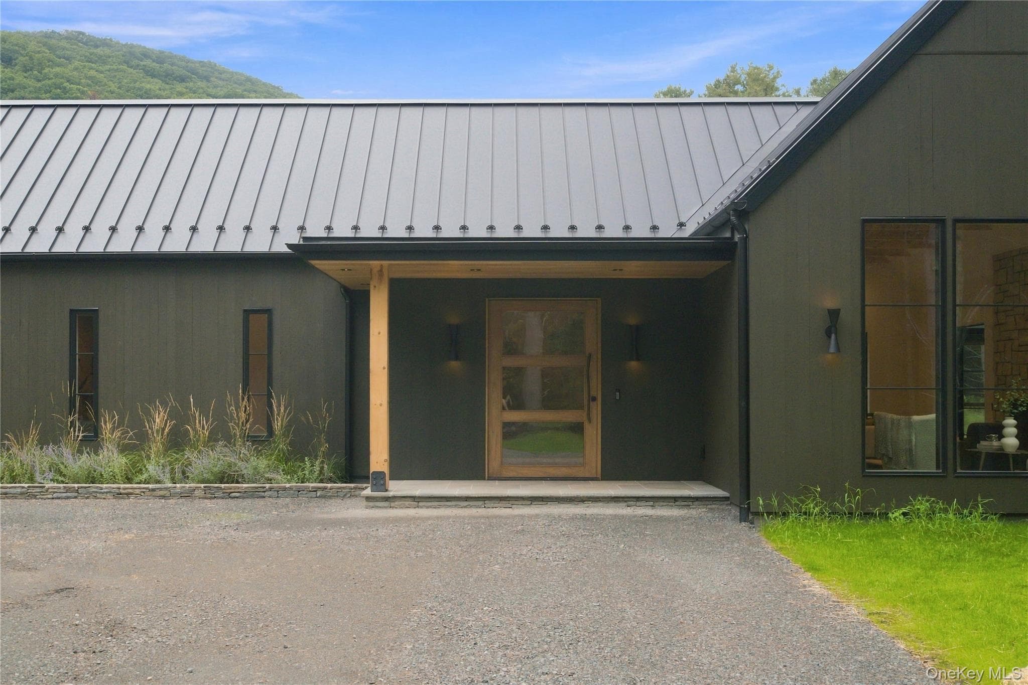 1003 Coldbrook Road thumbnail 35