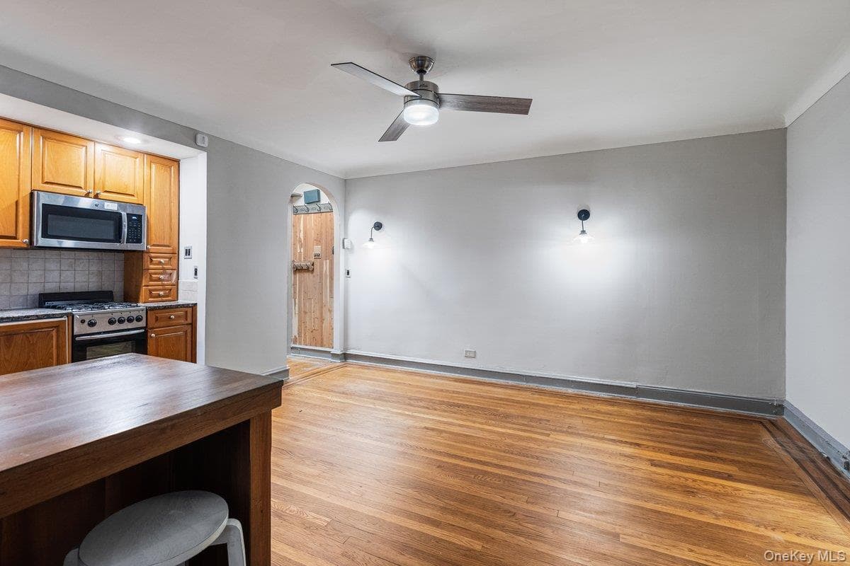 150 Burns Street Unit: 2G thumbnail 9