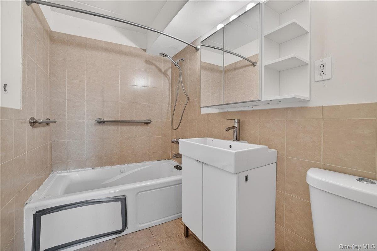 11 Park Avenue Unit: 3D thumbnail 12