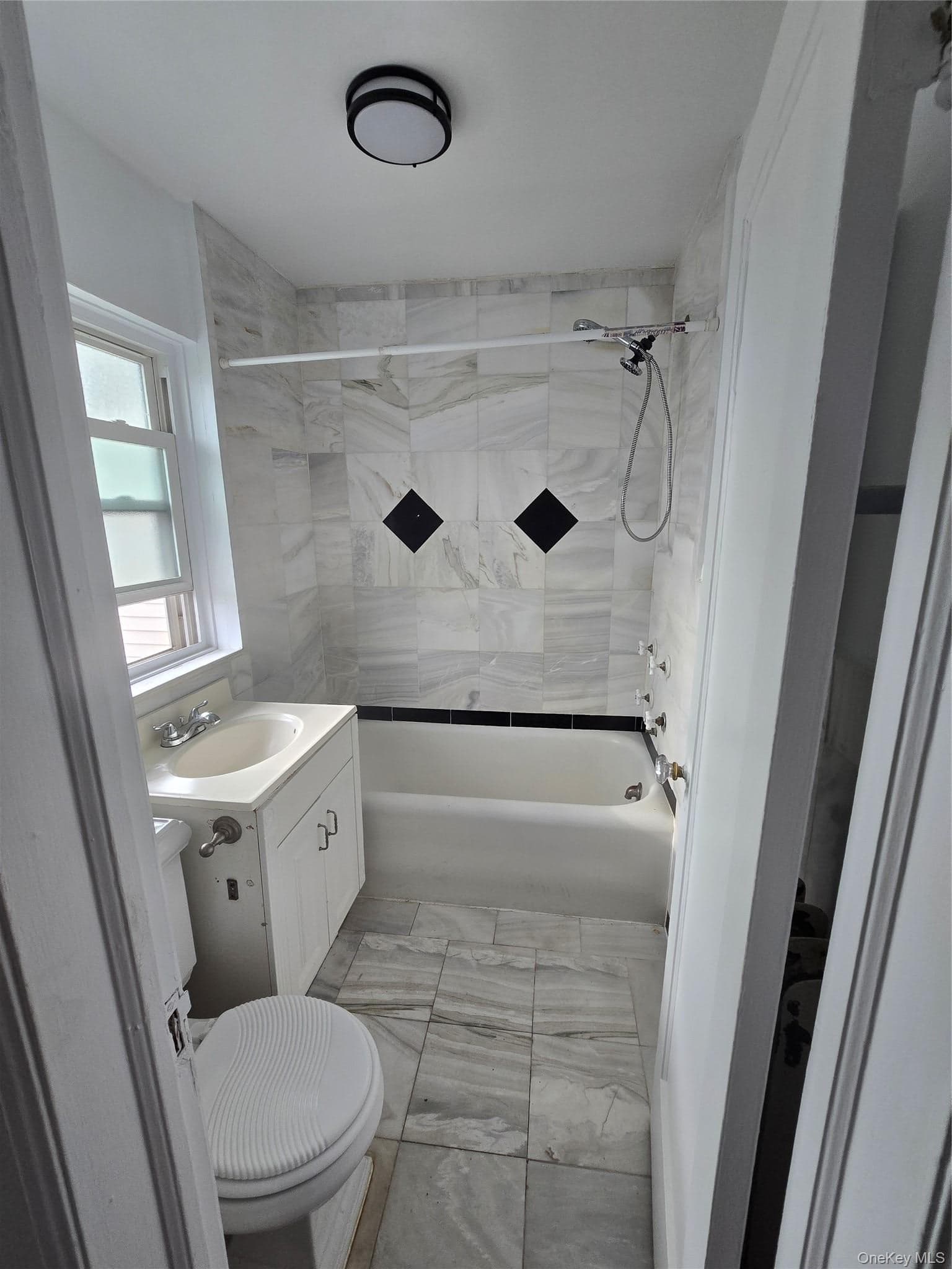 70 Rockaway Parkway thumbnail 9