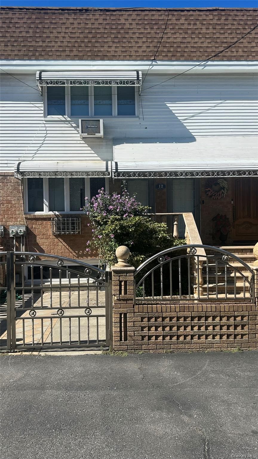 12 Mckibbin Court, Brooklyn