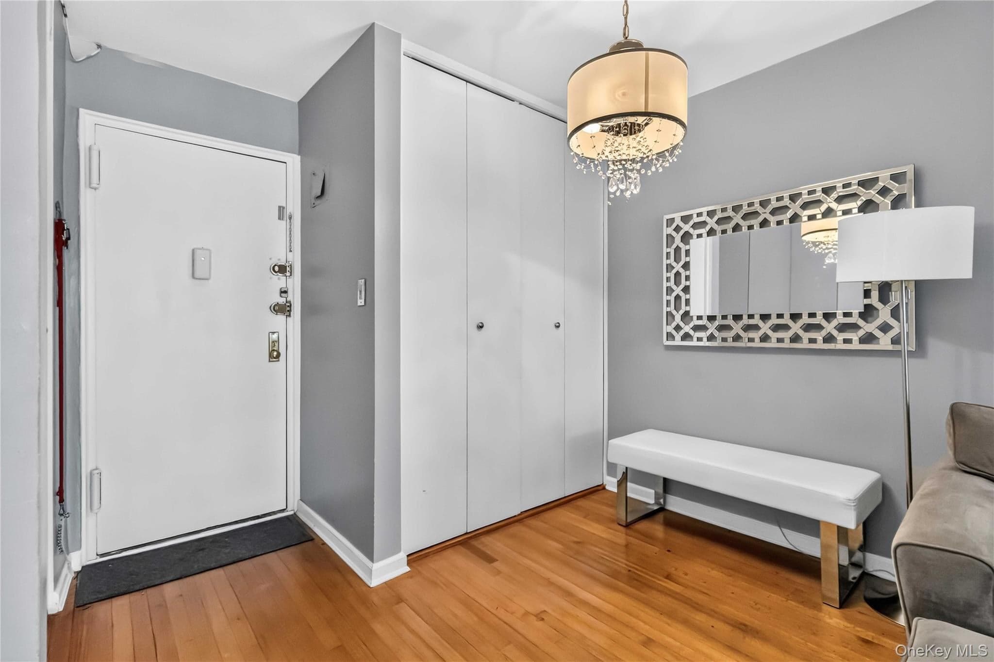 665 Thwaites Place Unit: 5H thumbnail 10