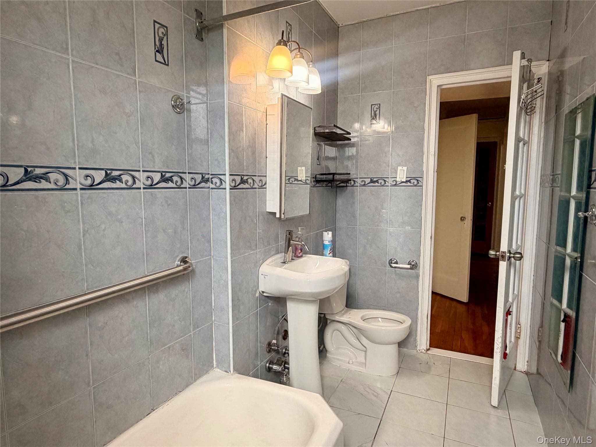 1717 Avenue Unit: 2K thumbnail 10