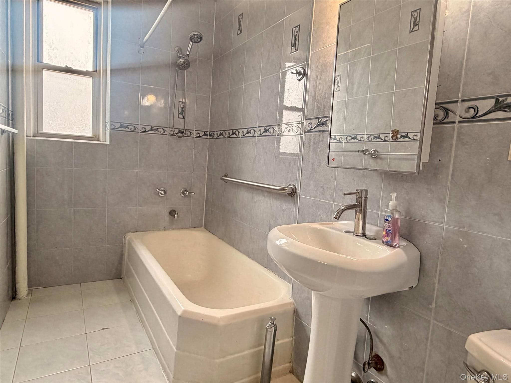1717 Avenue Unit: 2K thumbnail 11