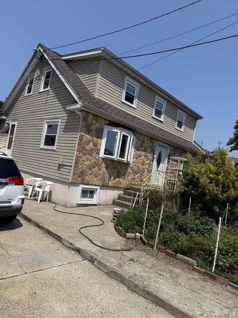 1624 E 3rd Avenue thumbnail 3