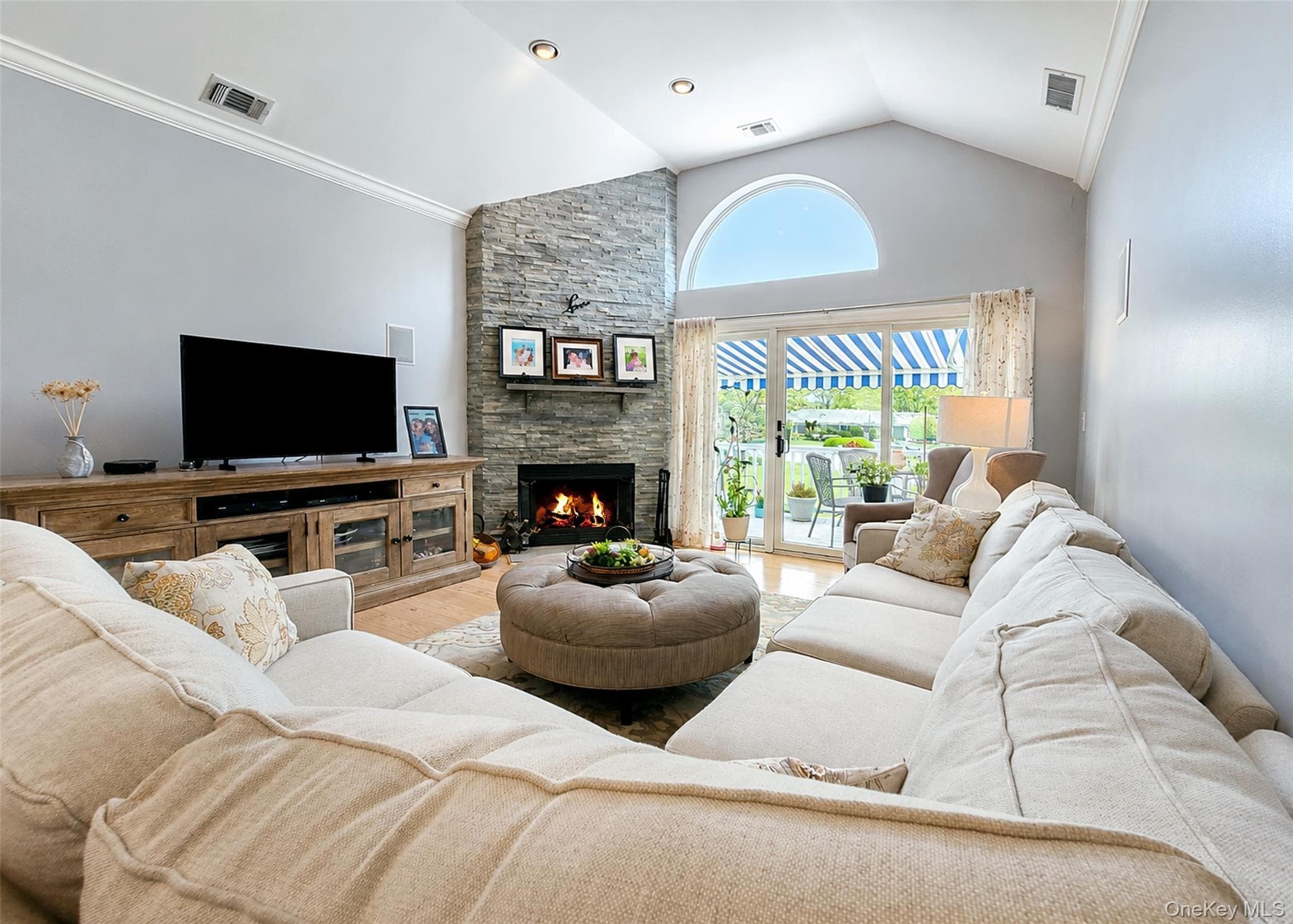 377 Quarry Pond Court thumbnail 10