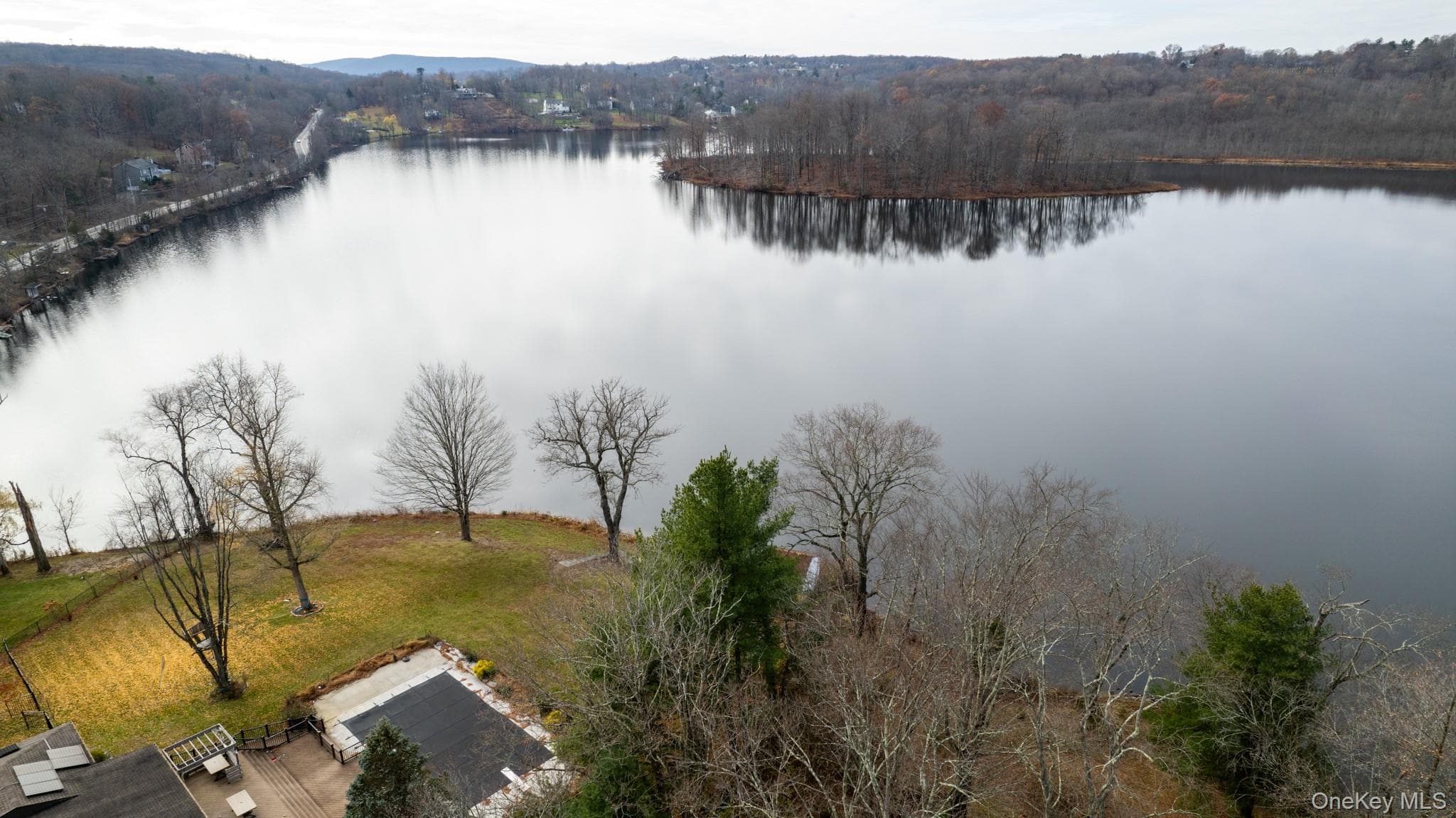 304 Round Lake Terrace thumbnail 11