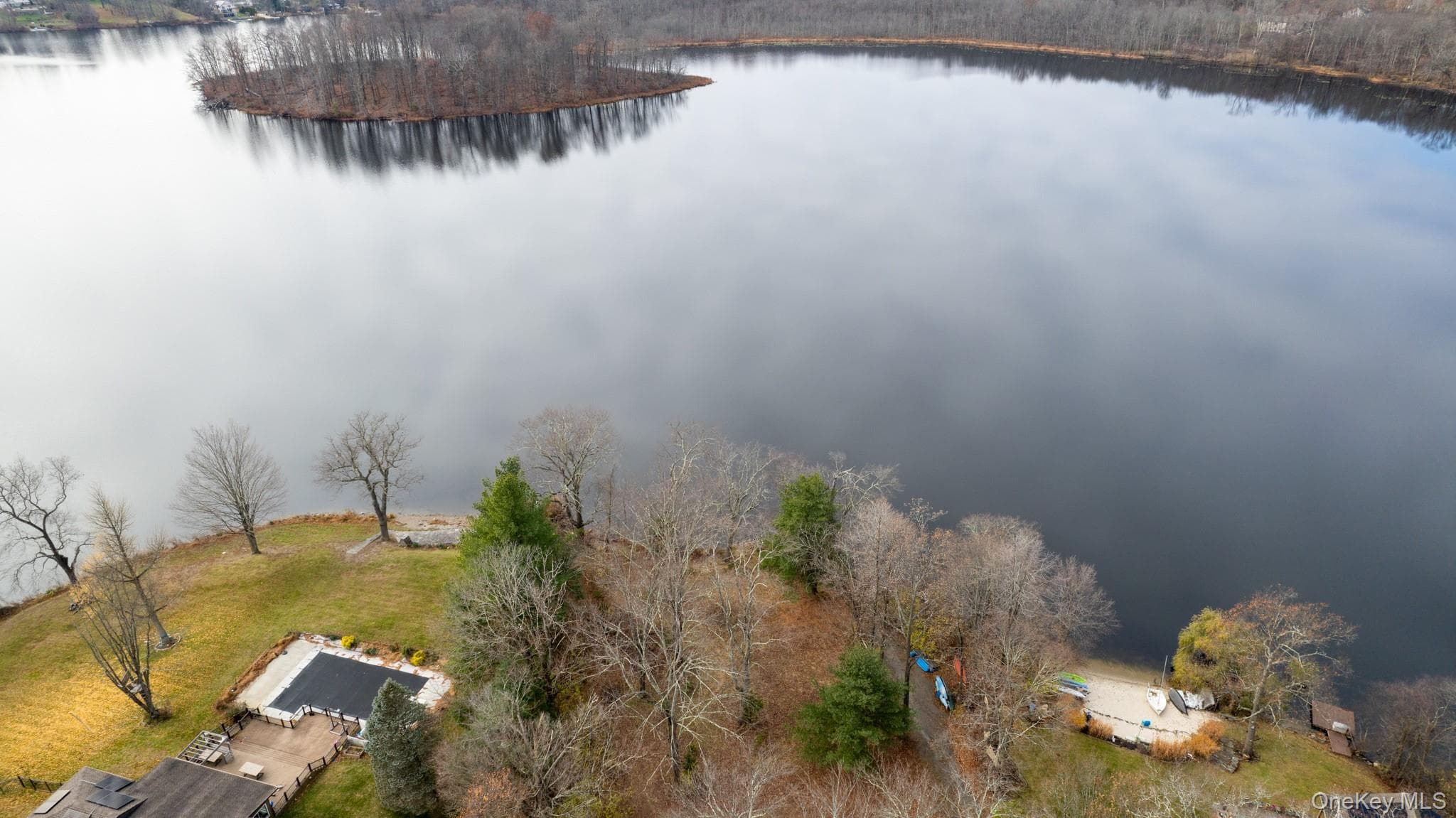 304 Round Lake Terrace thumbnail 7