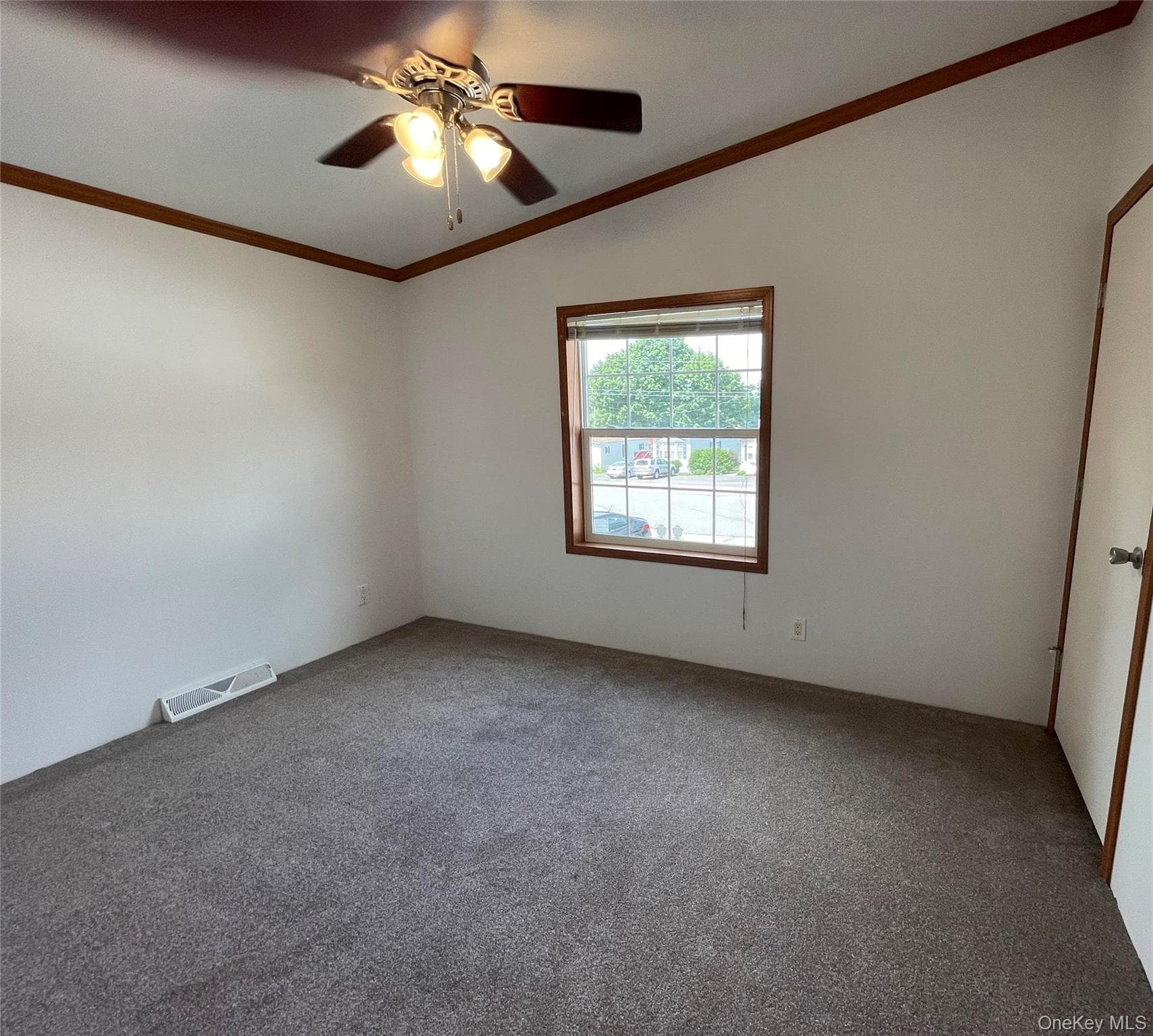 52 Osborne Hill Road Unit: #2 thumbnail 14