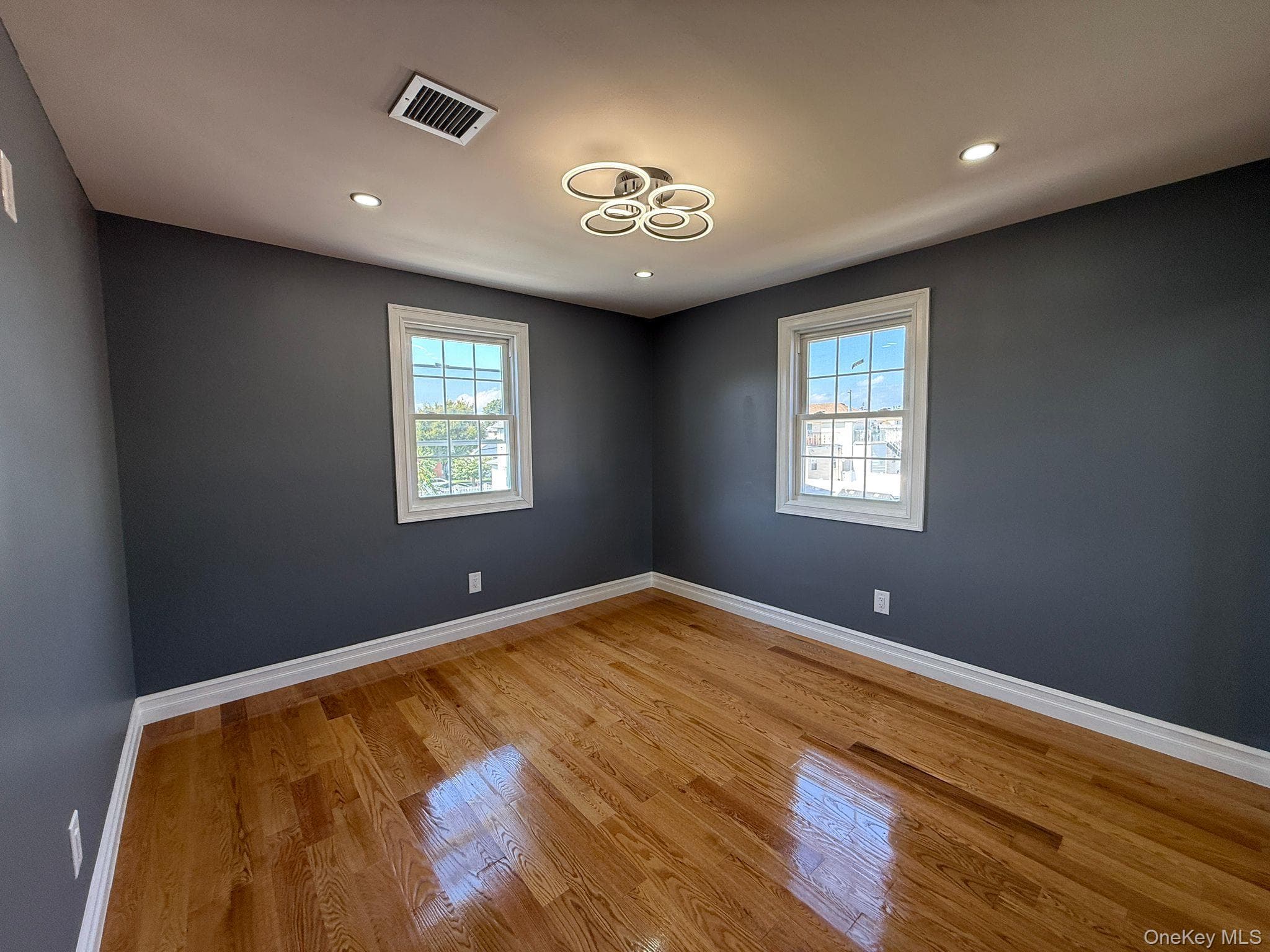 146-02 180th Street thumbnail 42