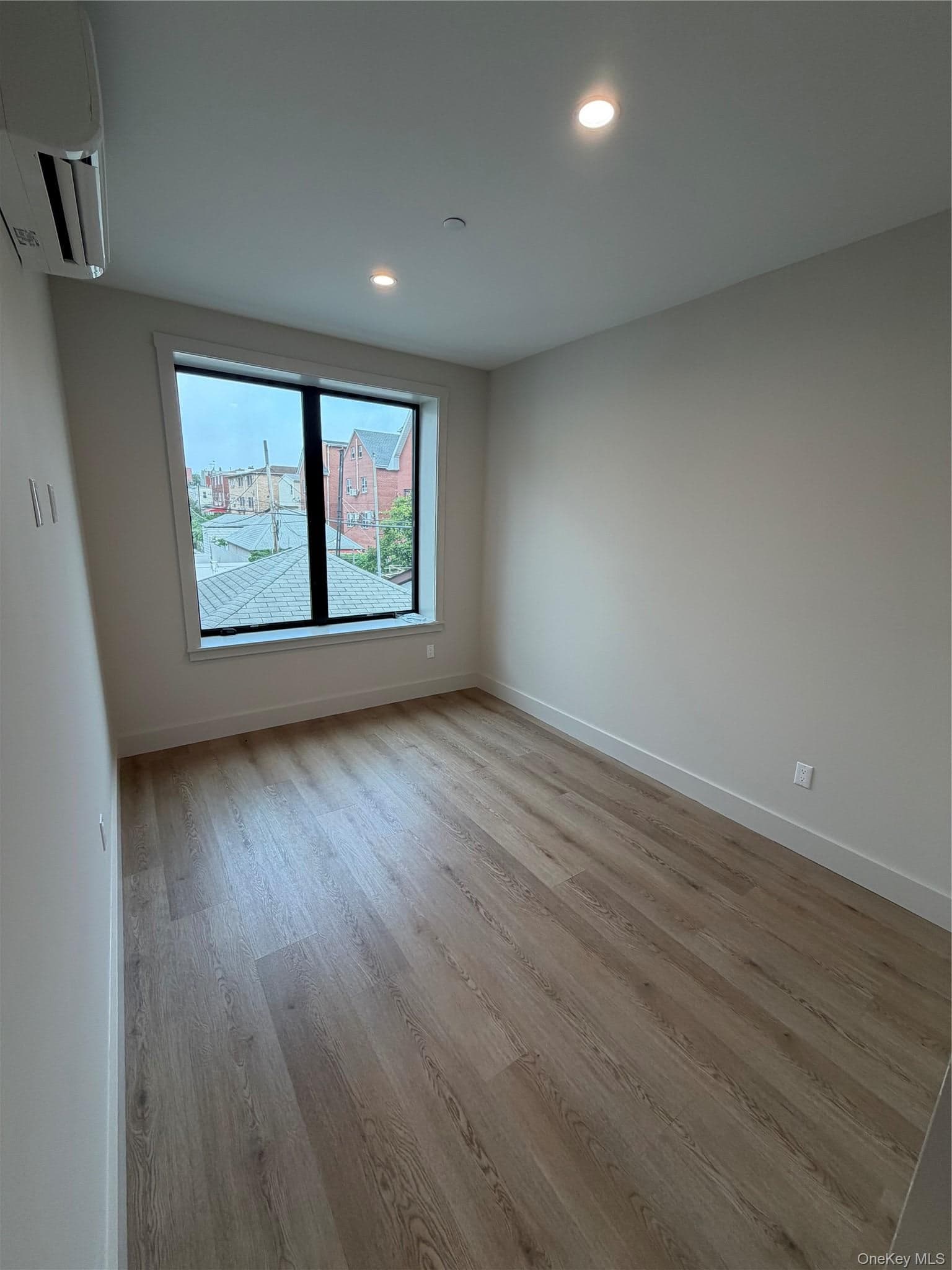 8322 24th Avenue Unit: 2A thumbnail 12