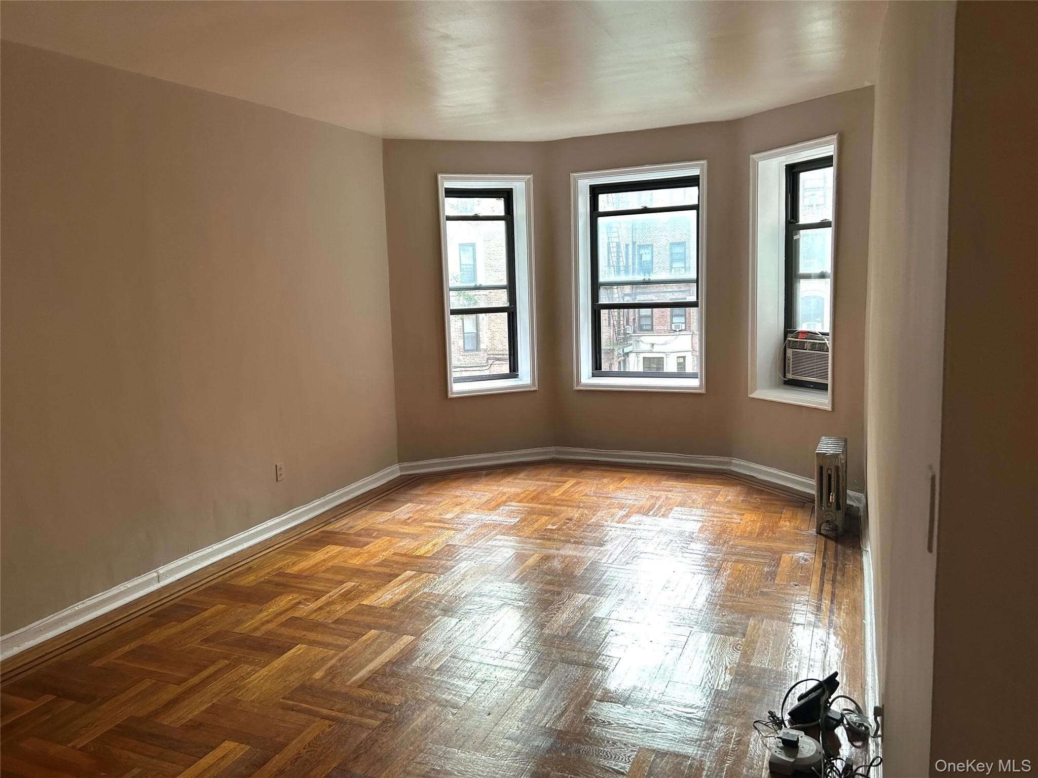 758 Brady Court Ave Unit: 214, Bronx