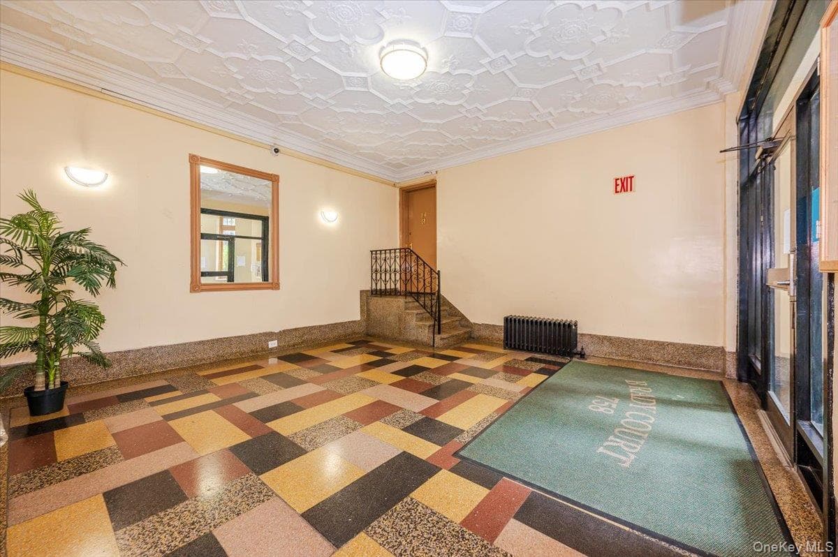 758 Brady Court Ave Unit: 214 thumbnail 10