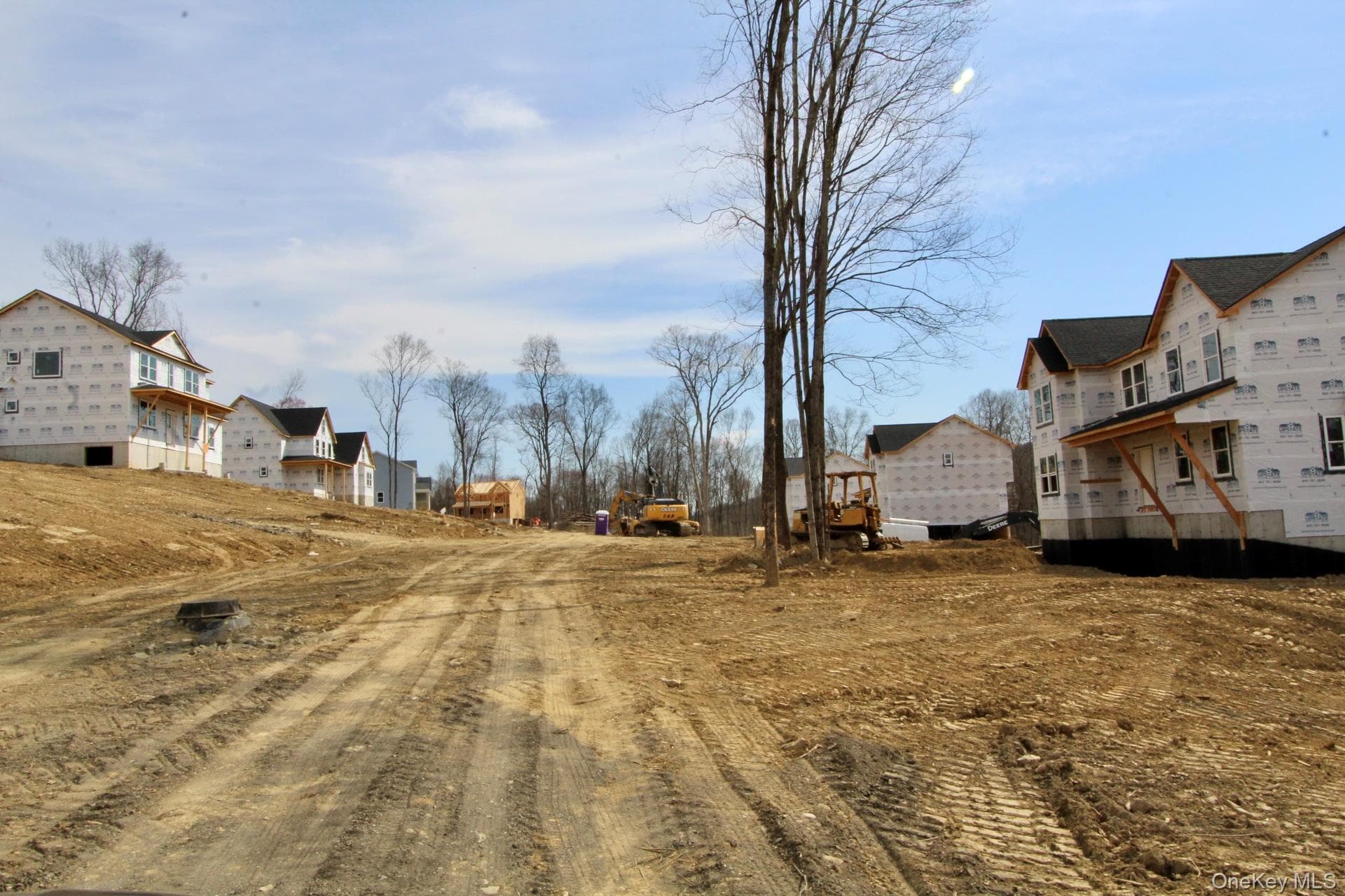 5 Tamarack Drive thumbnail 7