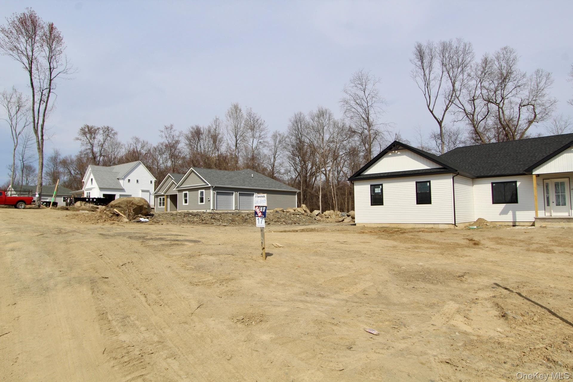 5 Tamarack Drive thumbnail 6