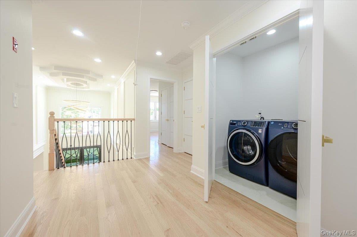 64 Landau Avenue thumbnail 36