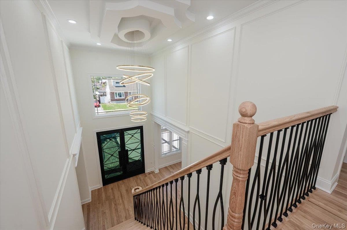 64 Landau Avenue thumbnail 4