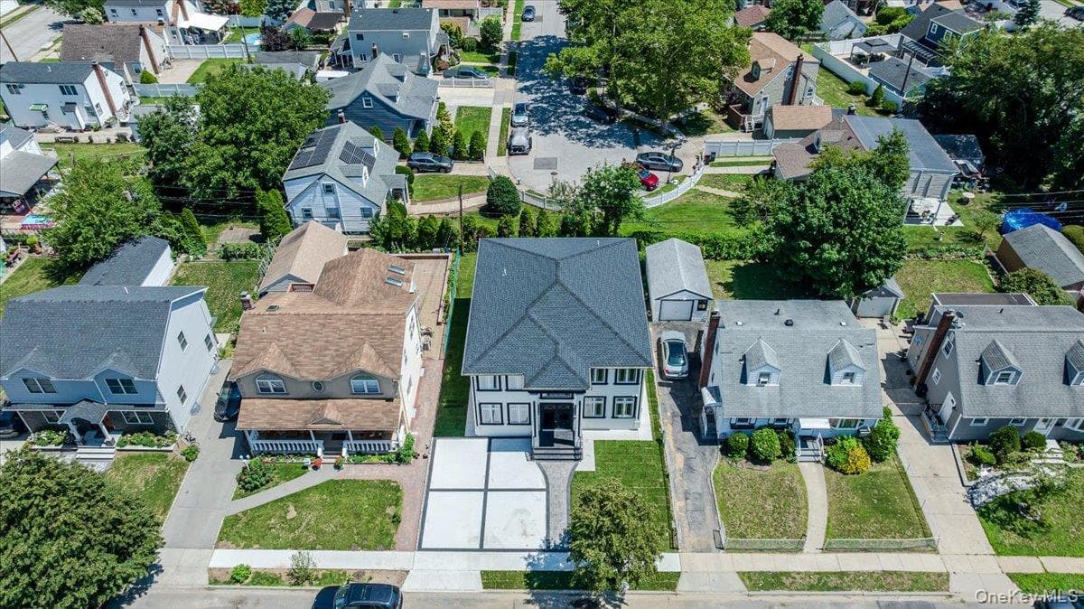 64 Landau Avenue thumbnail 48