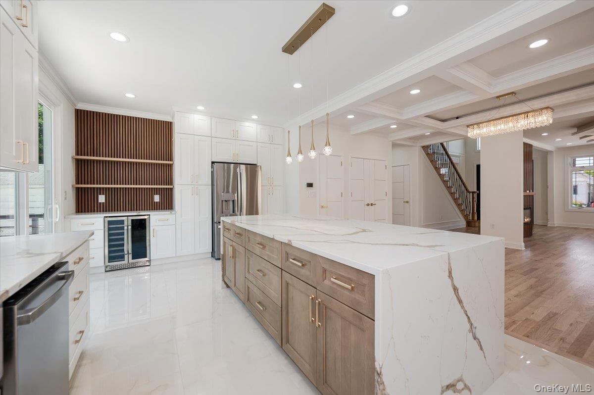 64 Landau Avenue thumbnail 12