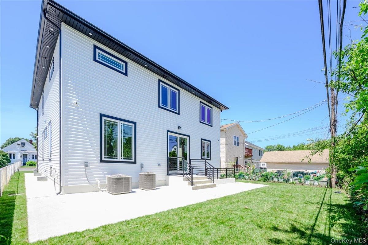 64 Landau Avenue thumbnail 39