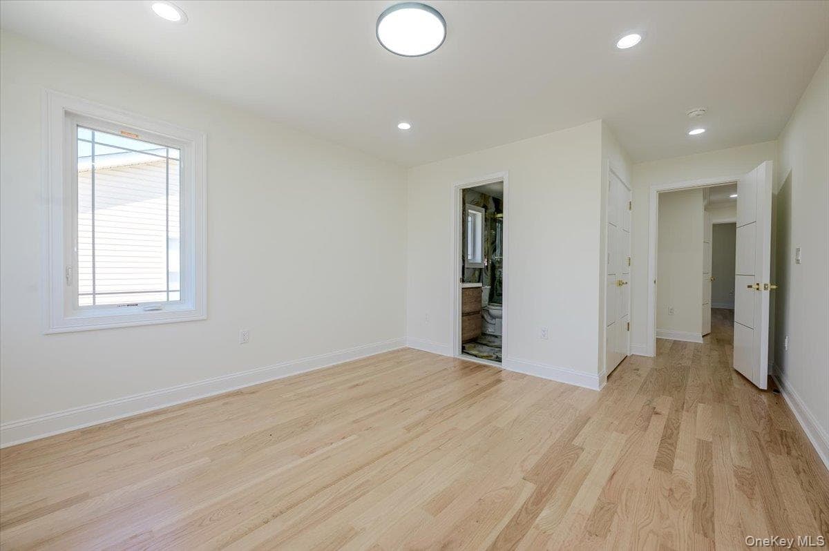 64 Landau Avenue thumbnail 26