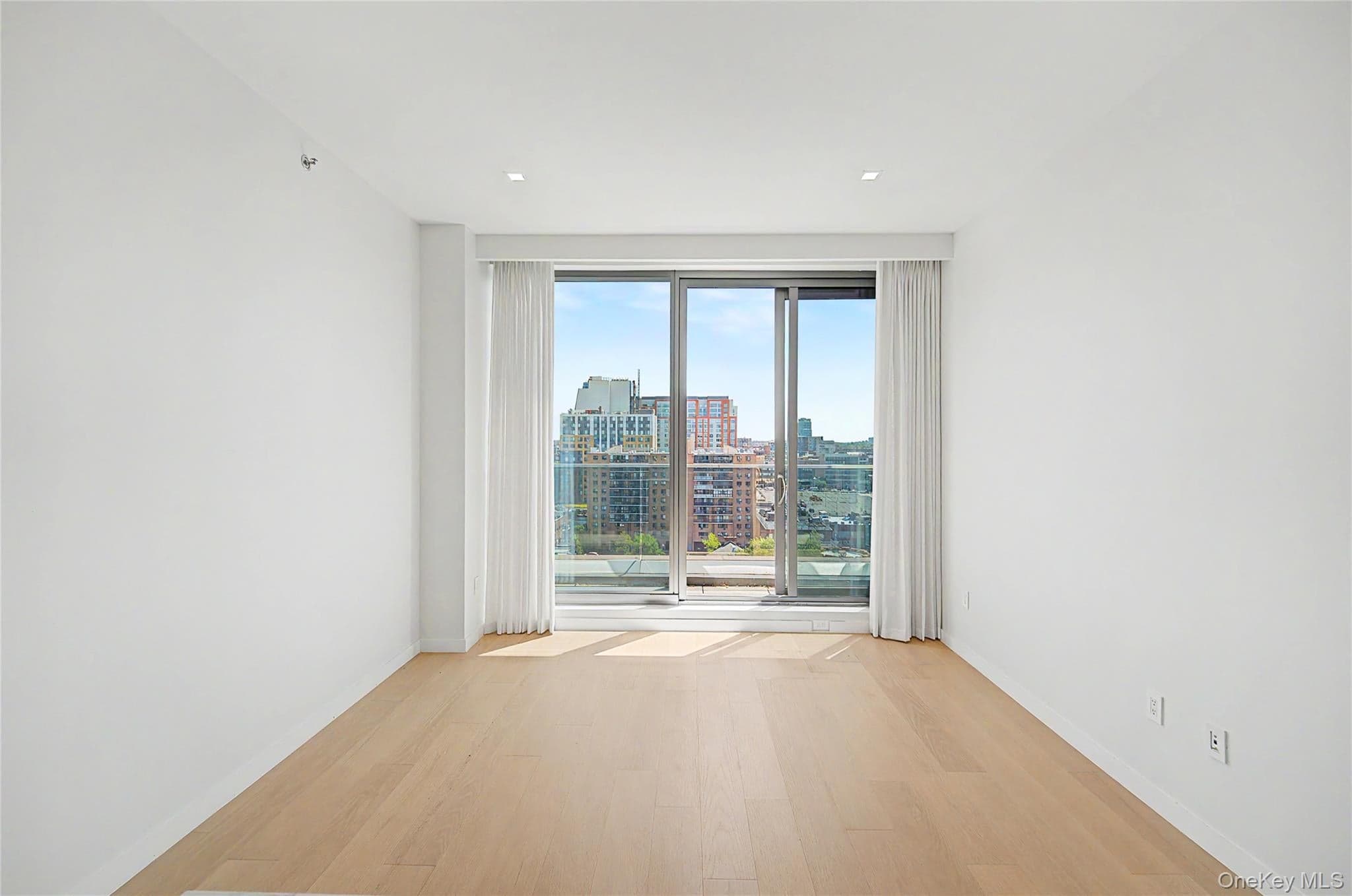 35-32 Leavitt Street Unit: 12B thumbnail 11