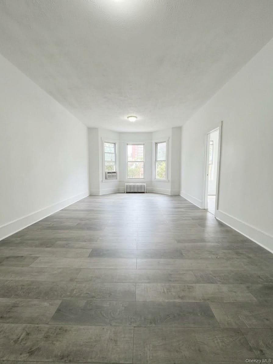 1718 Edison Avenue Unit: 2 thumbnail 4