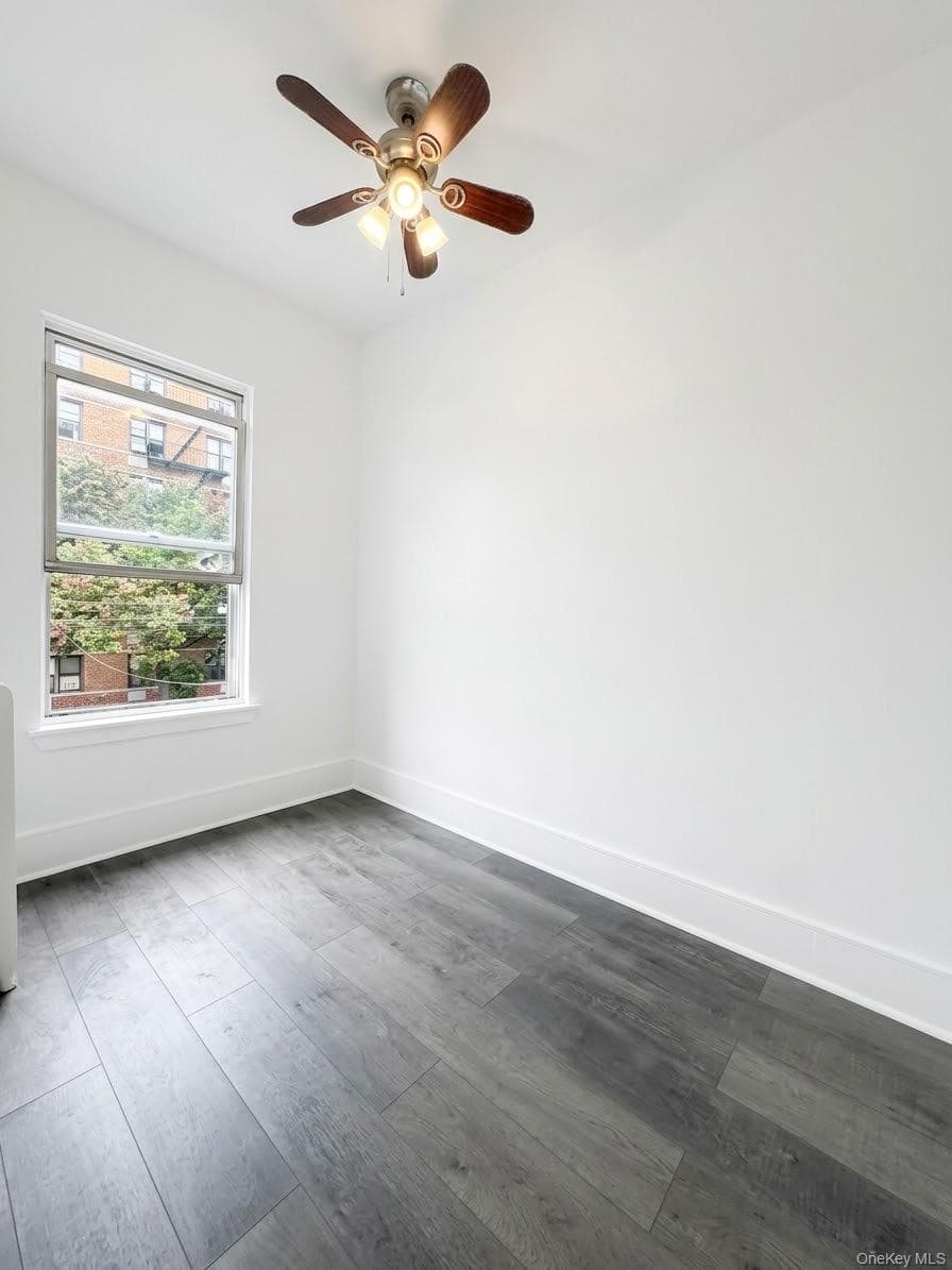 1718 Edison Avenue Unit: 2 thumbnail 9