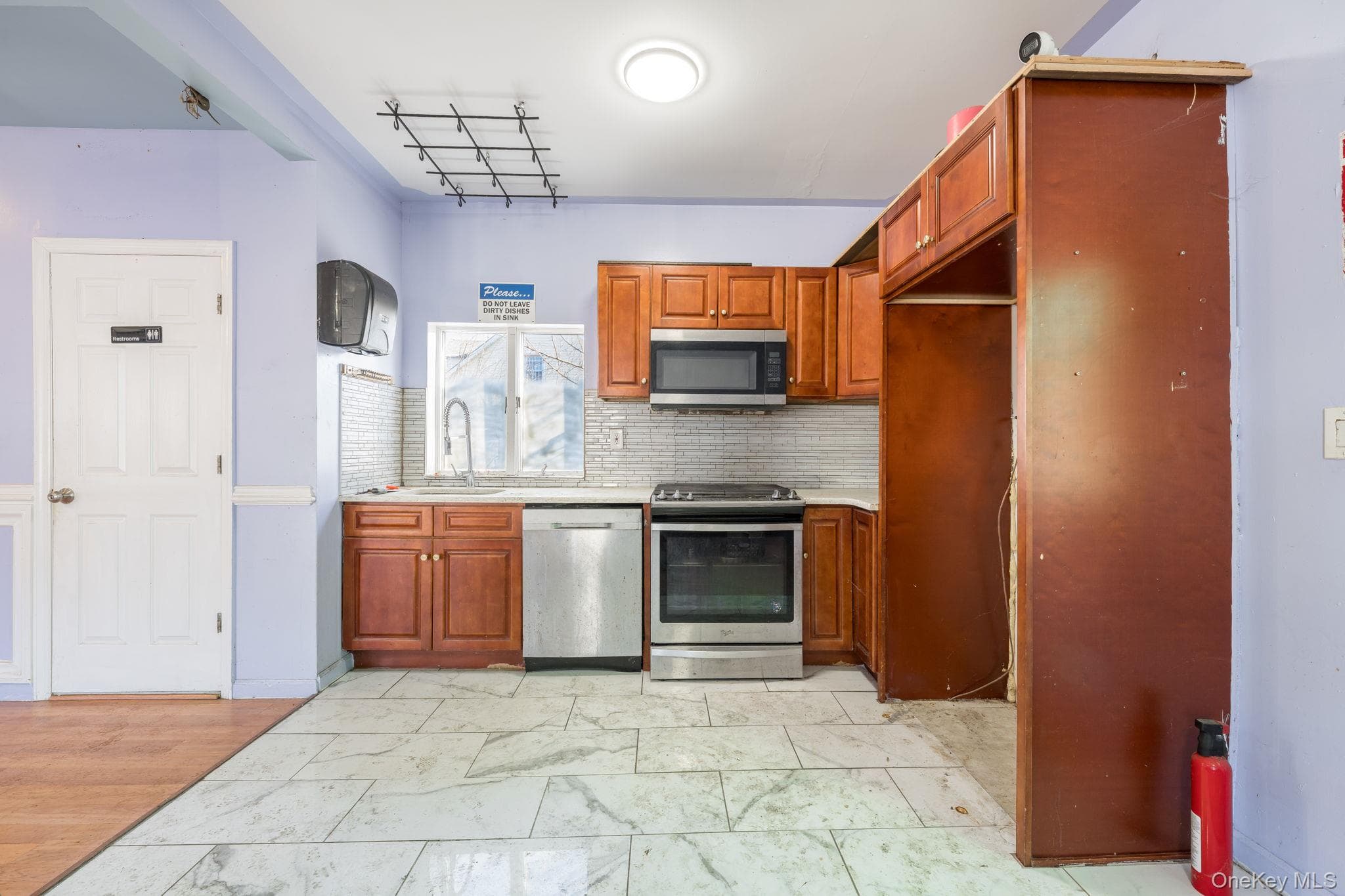 2214 Hermany Avenue thumbnail 17