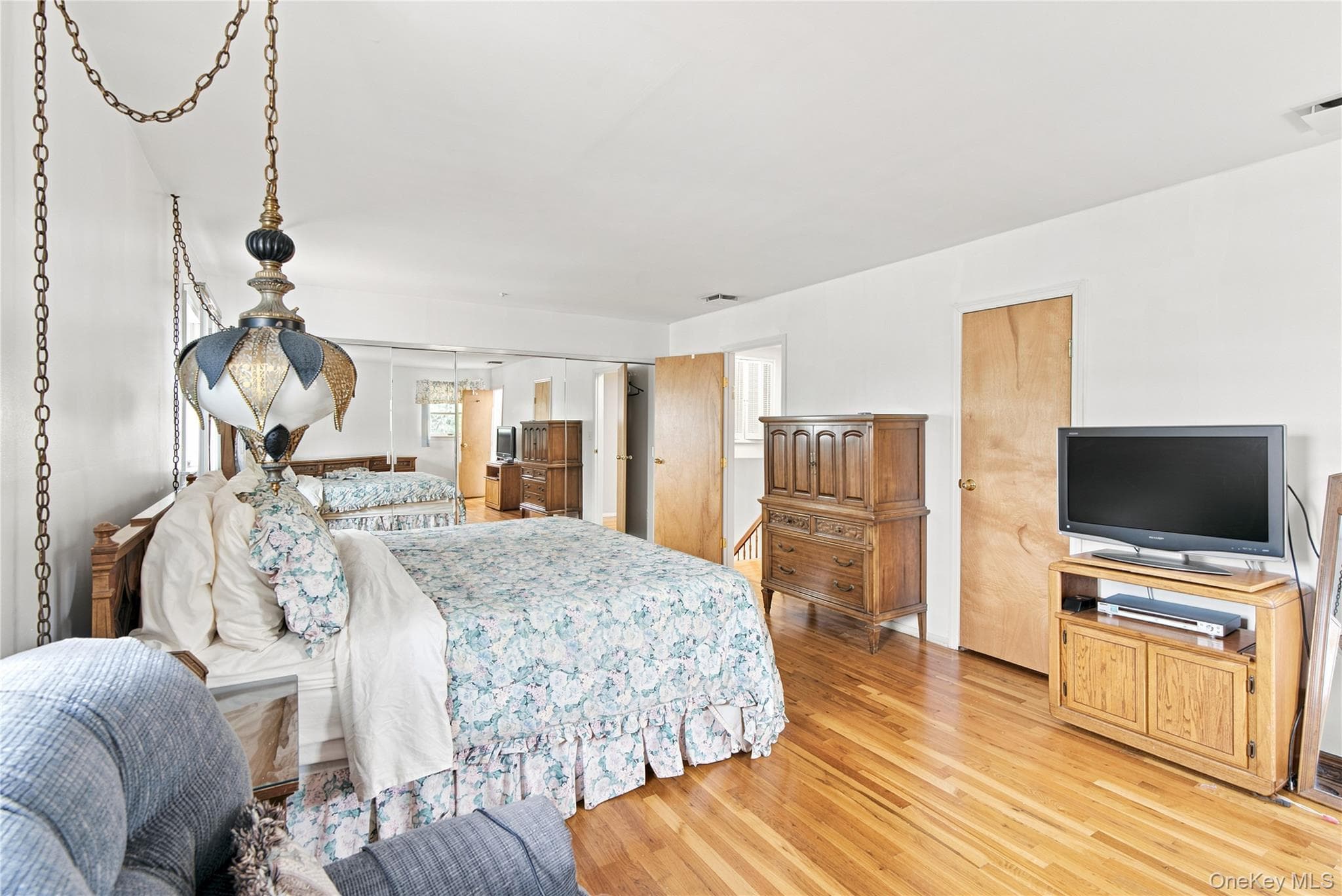 6 Navy Drive thumbnail 22