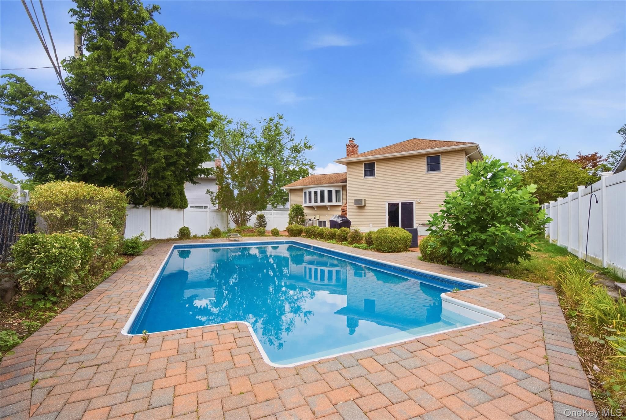 6 Navy Drive thumbnail 40