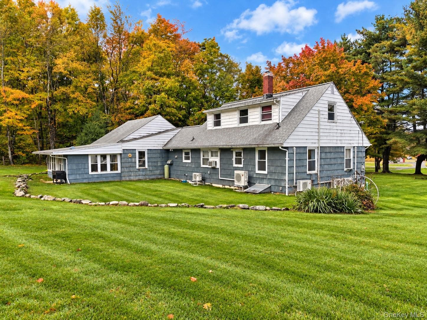 432 Plains Road thumbnail 6